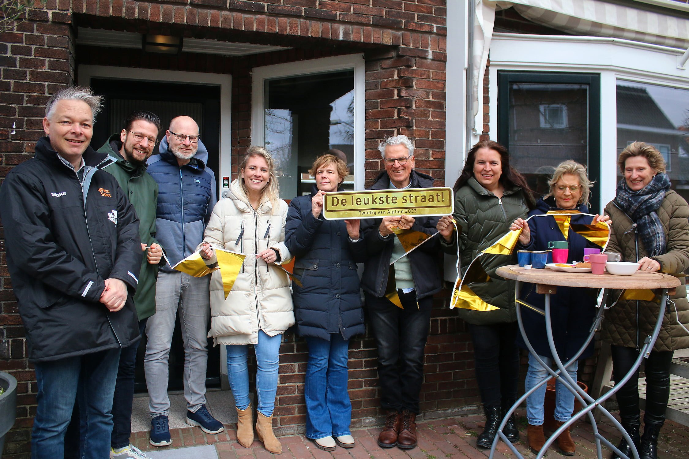 Van Boetzelaerstraat leukste straat 2023! 20 van Alphen